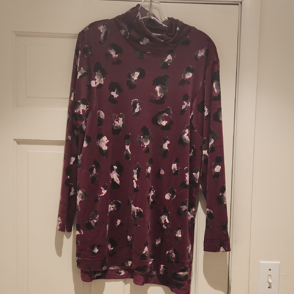 Carole Hochman Timeless Burgundy and Black Patterned Mini Dress Size Small